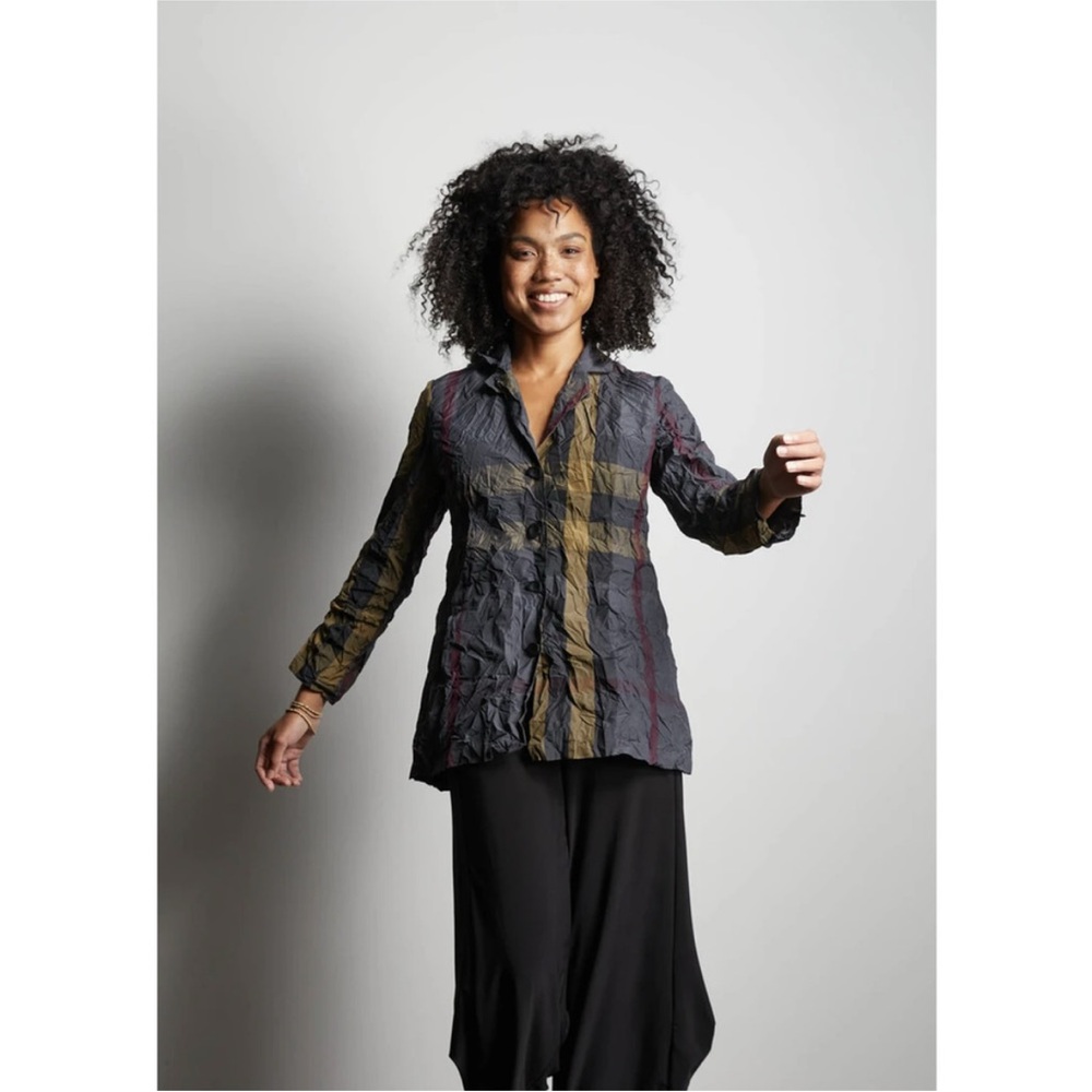 Liv Crinkled Plaid Button-Down Shirt Jacket - Gray & Tan NWOT